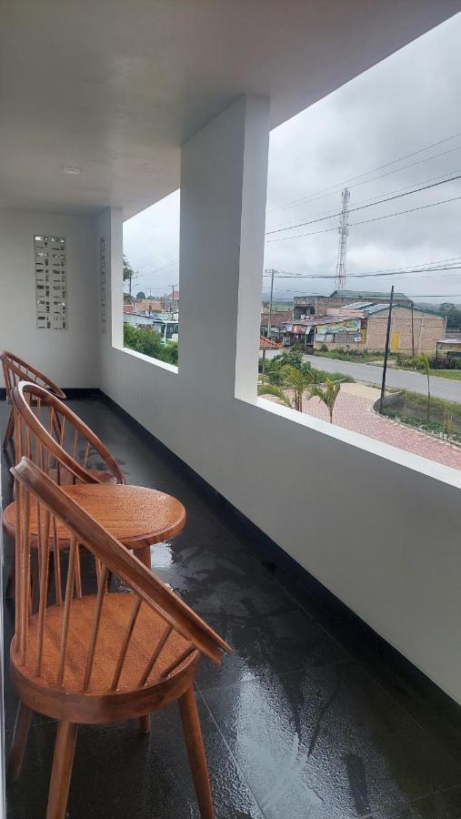 Hotel Wisma Mangurna Dolok Sanggul Экстерьер фото