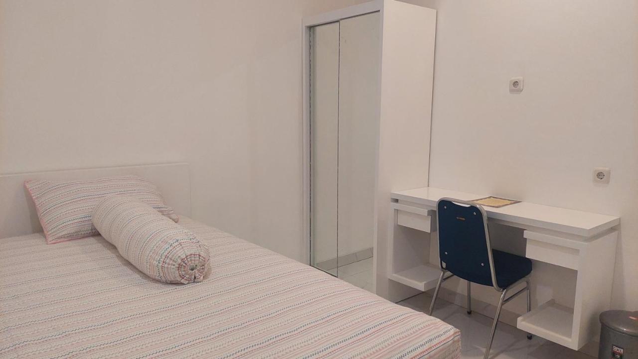 Hotel Wisma Mangurna Dolok Sanggul Экстерьер фото